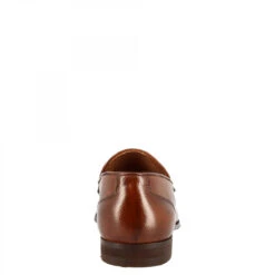 Elegant Men's Moccasins With Rounded Toe Handmade In Brandy Calf LEATHER -Shoes Store mocassini eleganti con punta arrotondata da uomo fatti a mano in pelle di vitello brandy c3899f54 3d70 4ec3 ada9 e58c3a0d2dc7