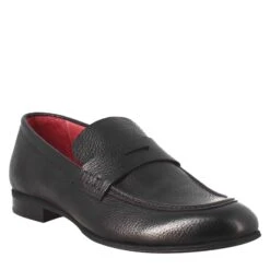 Elegant Black Moccasin For Men In Leather