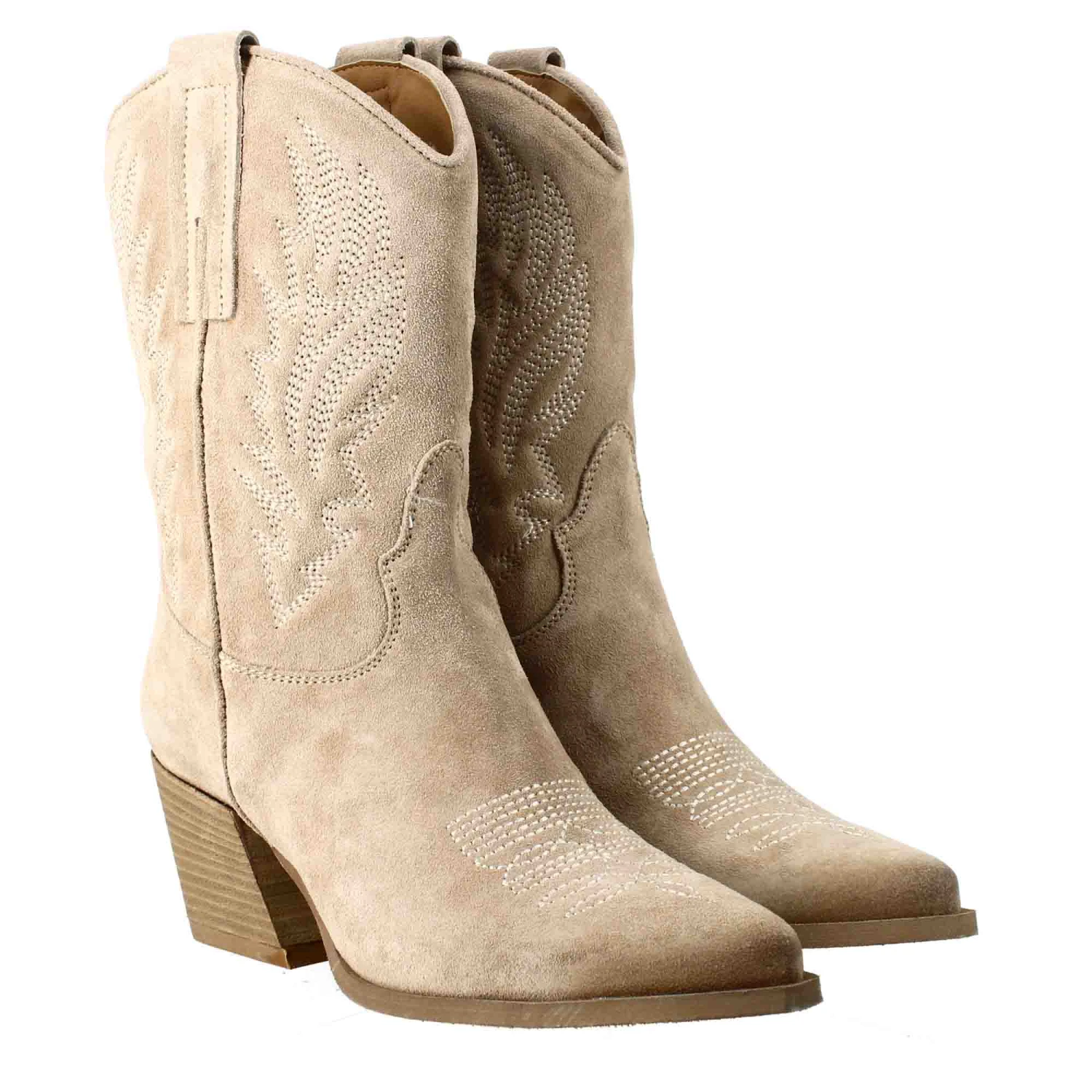 Women's Low Texan Boots In Beige Suede With Embroidery. 9 Women's Low Texan Boots In Beige Suede With Embroidery. - Image 7